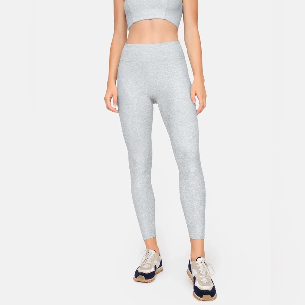 Outdoor Voices 3/4 Warmup Leggings